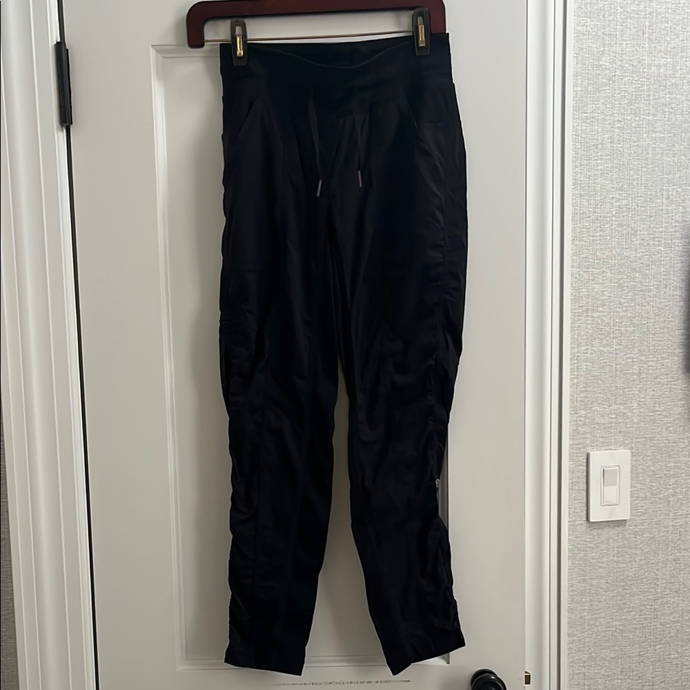 Lululemon pants